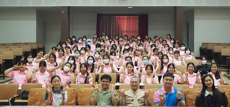 คุณครูและนักเรียน รร.สตรีศรีสุริโยทัย เข้าศึกษาและเยี่ยมชม