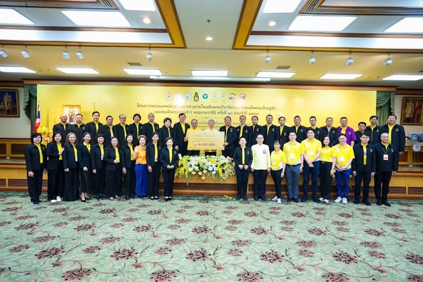 ภาควิชาจักษุวิทยา คณะแพทยศาสตร์ มศว เข้าร่วมโครงการกับทางมูลนิธิธรรมาภิบาลทางการแพทย์ แพทยสภา หลักสูตร ปธพ.11 ในโครงการหน่วยแพทย์เฉพาะทางร่วมใจเฉลิมพระเกียรติฯ